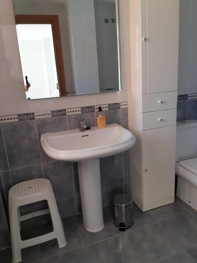 Apartamento Amplio Piso Con Vistas A La Playa De Poniente Águilas Exterior foto